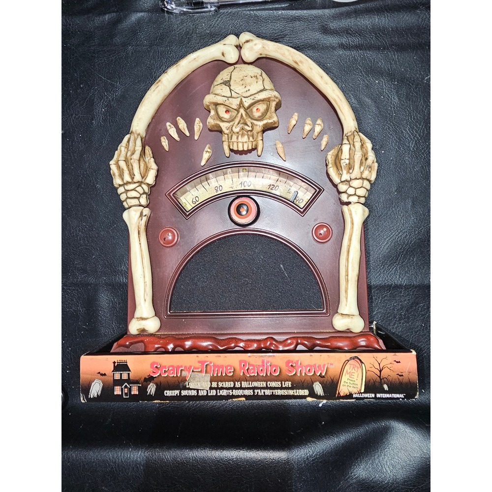 Scary-Time Radio Show Animated Skull Halloween Prop Light Up Sound International